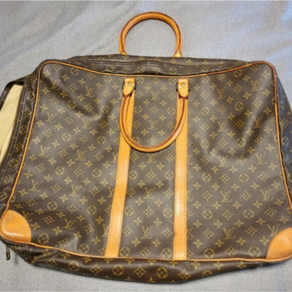 Authentic LOUIS VUITTON Sirius 70 Soft Side Monogram Suitcase pre-owned 1990 - Picture 1 of 16